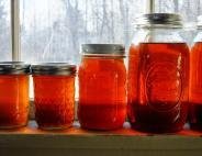 Maple syrup jars